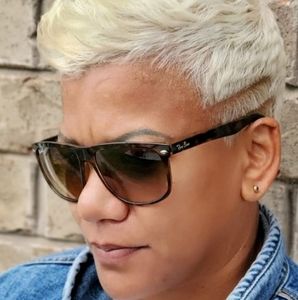 Meet your Posher, Natasha